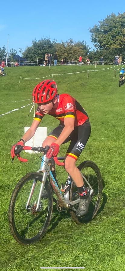 Lauren Fox has a top 5 finish at National Trophy Round 2